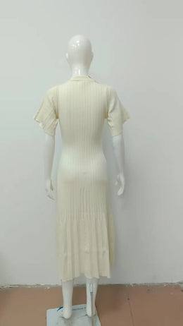 Vestido Midi de Malha com Botões