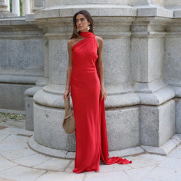 Vestido Comprido Acetinado com Costas Descobertas — Modelo Multicolorido