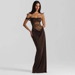 Vestido Comprido de Um Ombro com Renda