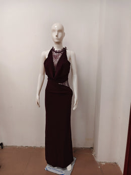 Vestido Comprido de Renda com Gola Alta
