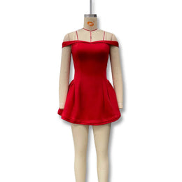 Vestido Curto Rosa de Ombros Descobertos