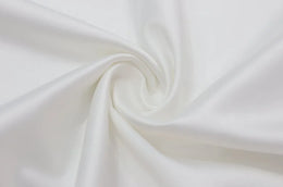 Vestido Comprido de Cetim e Renda