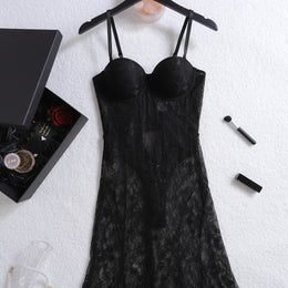 Vestido Comprido de Lingerie em Renda e Tule