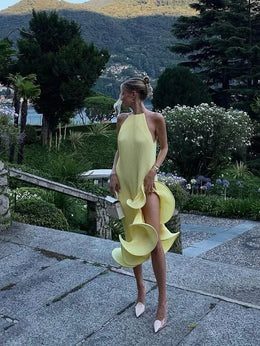 Vestido Midi Plissado com Decote Halter