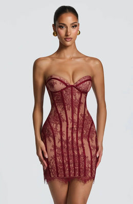 Vestido Comprido de Renda com Corpete