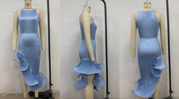 Vestido Midi Plissado com Decote Halter