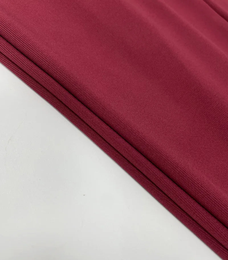 Vestido Comprido de Malha com Gola Alta e Costas Descobertas