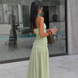 Vestido Comprido Bordado sem Alças