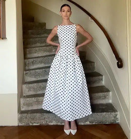 Vestido Comprido de Bolas sem Mangas