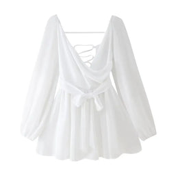 Vestido Curto de Chiffon com Cinto e Costas Descobertas