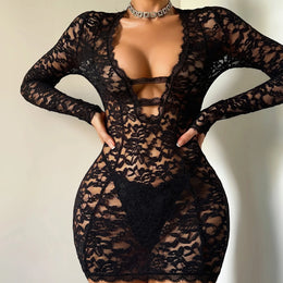 Body de Lingerie com Decote Profundo