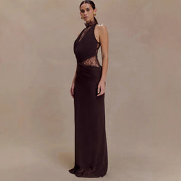 Vestido Comprido de Renda com Gola Alta
