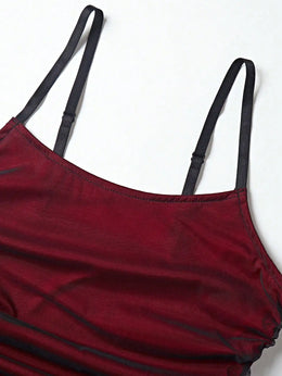 Vestido Longo Plissado com Decote Ombro a Ombro