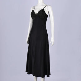 Vestido Comprido de Cetim com Renda