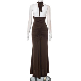 Vestido Comprido com Decote Halter e Costas Descobertas — Bordô