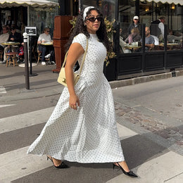 Vestido Comprido Vintage de Bolas sem Mangas