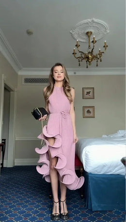 Vestido Midi Plissado com Decote Halter