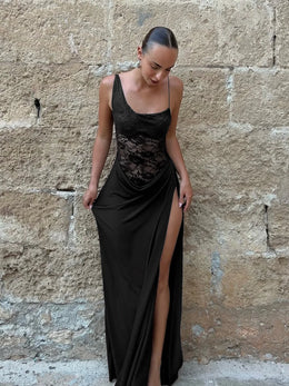 Vestido Comprido de Um Ombro com Renda