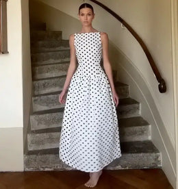 Vestido Comprido de Bolas sem Mangas