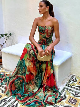 Vestido Comprido Plissado sem Alças