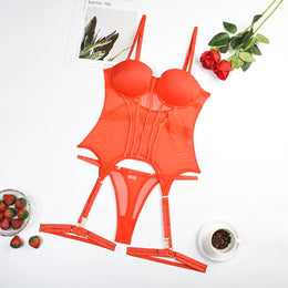 Conjunto de Lingerie em Tule com Body e Ligas — 3 Peças