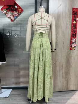 Vestido Comprido de Chiffon com Costas Descobertas