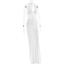Vestido Comprido com Decote em V e Tule