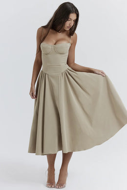 Vestido Midi Floral de Cintura Alta — Modelo B