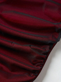 Vestido Longo Plissado com Decote Ombro a Ombro